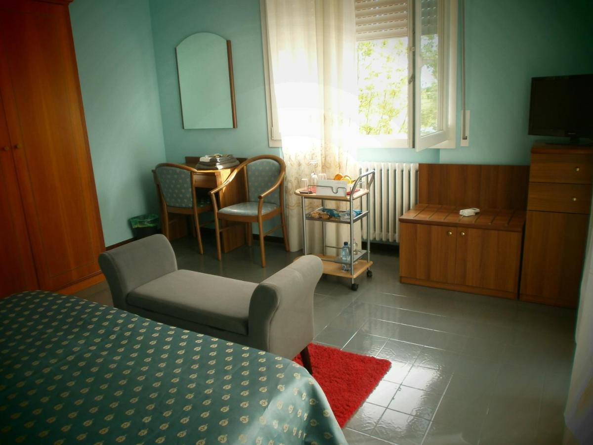 Il Leprotto - Room & Breakfast Altedo Exteriér fotografie